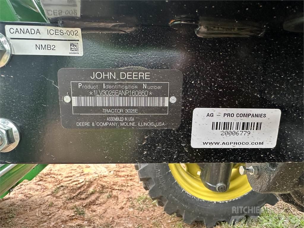 John Deere 3025E Kleintraktoren