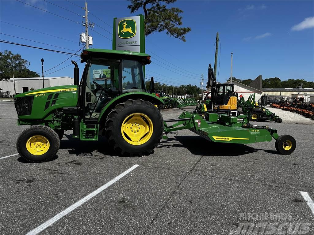 John Deere 5067E Traktoren