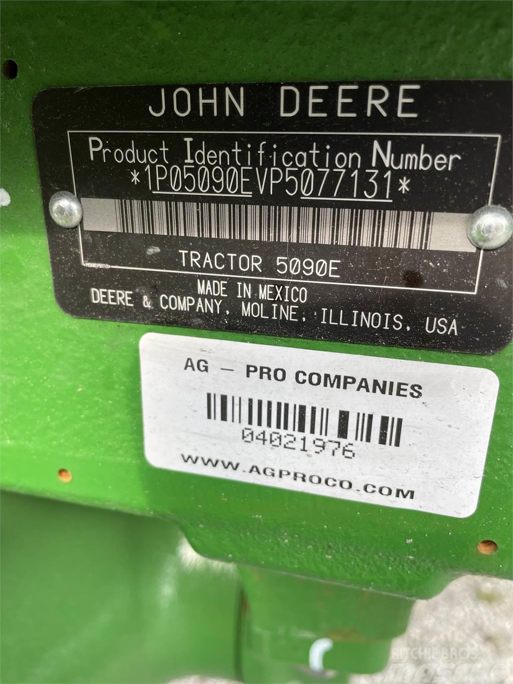 John Deere 5090E Traktoren