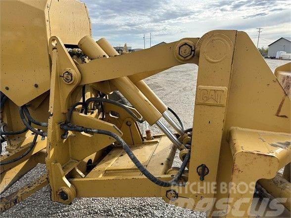 CAT 14M HYDRAULIC FRONT MOTOR GRADER LIFT GROUP Andere