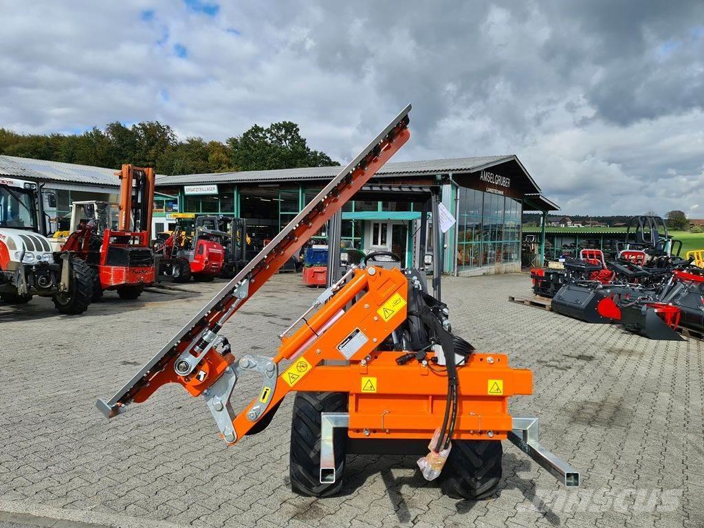 Cast Heckenschneider mit hydr. Schwenkung Hoflader