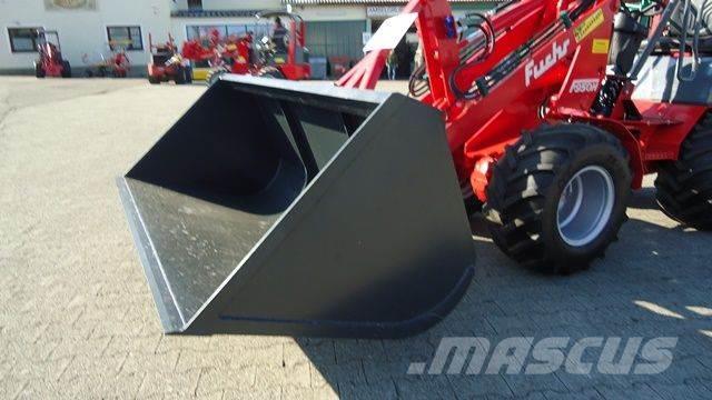  Dominator Universalschaufel rund Großvolumen Sonstiges Traktorzubehör