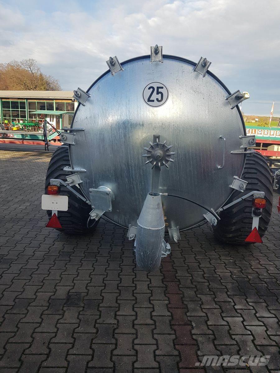 Fuchs VK 6.300 GÜLLEFASSAKTION Österreichedition Gülletankwagen