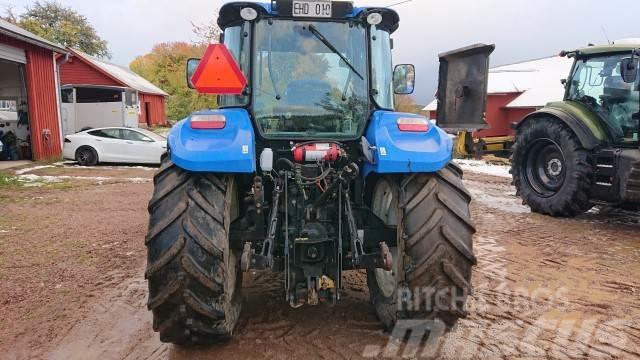 New Holland T5.115 + L Traktoren