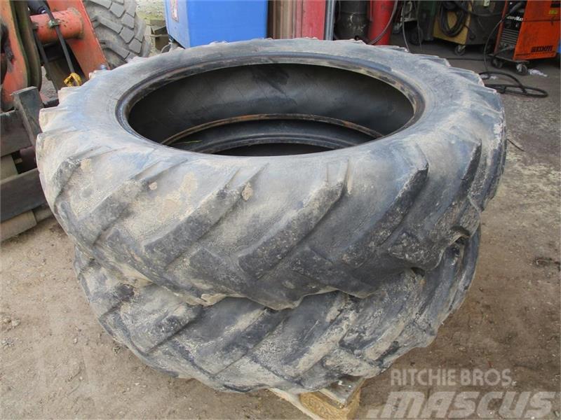 Trelleborg 12,4 x 32  Trelleborg dæk Reifen
