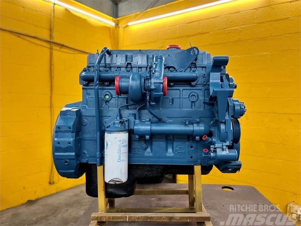 International DT466E Motoren