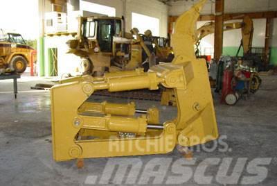 CAT D8T /D8R Ripper, S/S Andere Zubehörteile