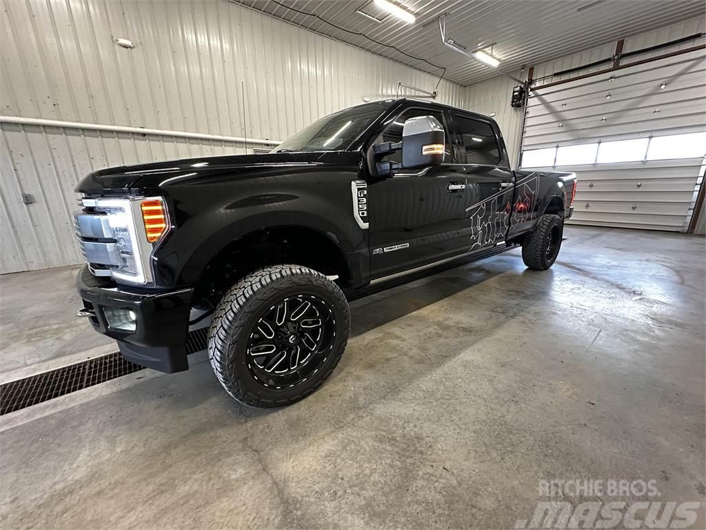 Ford F-350 Platinum Super Duty Other
