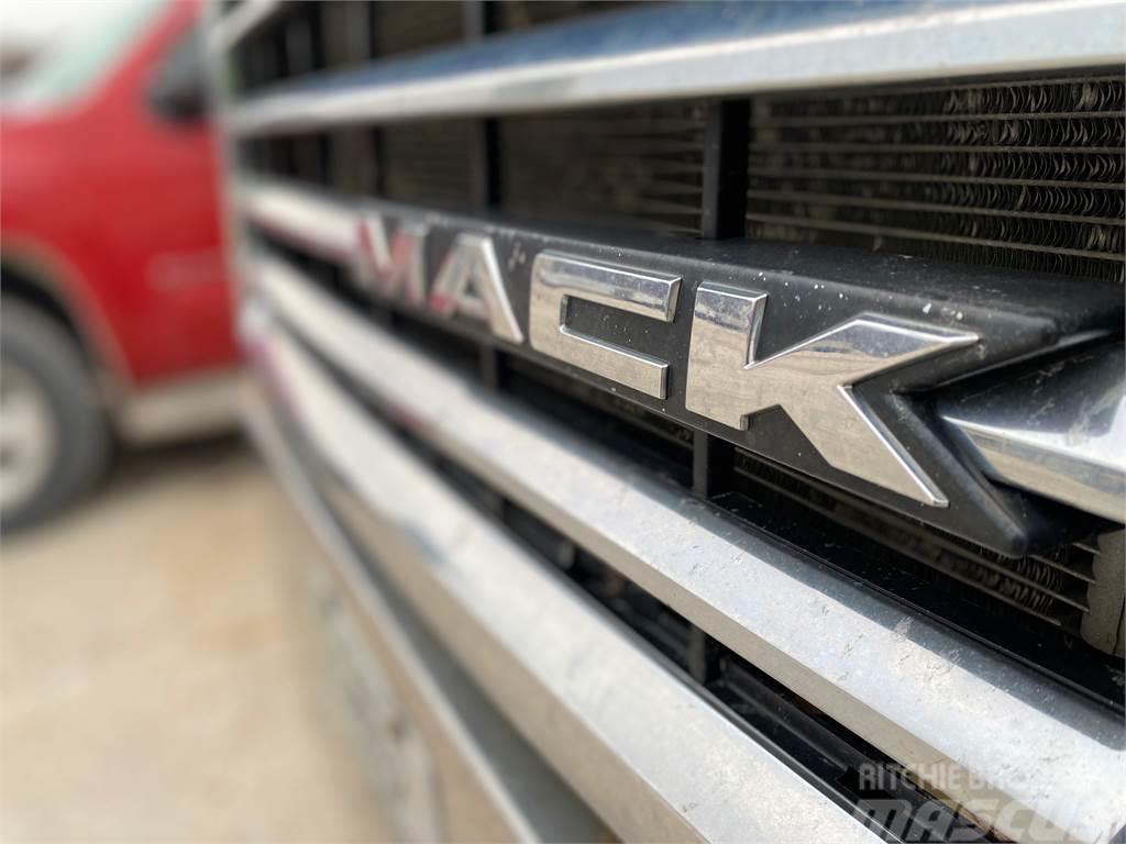 Mack CXU613 Sattelzugmaschinen