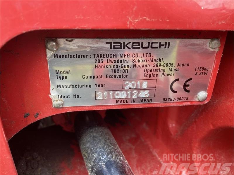 Takeuchi TB210R RF tilt fæste S30-150 og 3 skovle Minibagger < 7t
