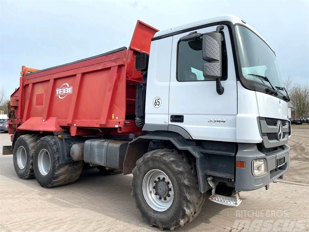 Mercedes-Benz Actros 3332 6x6 Spreader machine Chassis and suspension