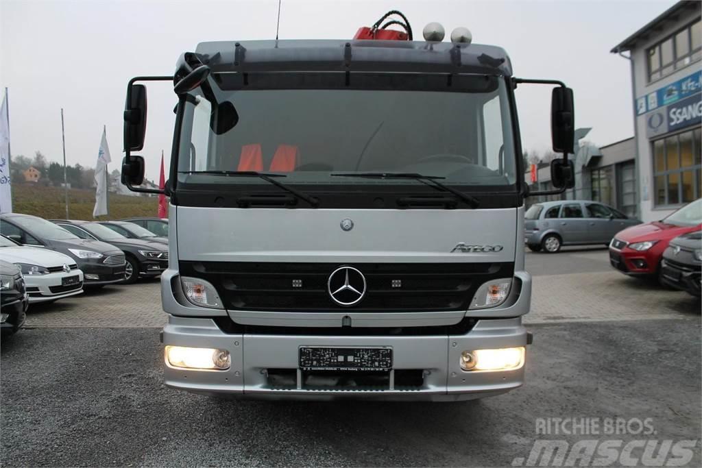 Mercedes-Benz Atego 1322 Vehicle transporter + crane MKG HMK132H Autotransporter