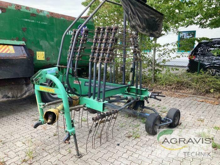 Deutz-Fahr SWATMASTER 4221 Kreiselheuer/-wender