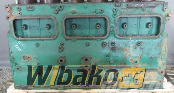 Volvo Block Engine / Motor Volvo TD122KME 161258154 Andere Zubehörteile