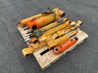 Mecalac 11 CX used hydraulic cylinder