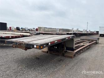 Trail King T/A Removable Gooseneck Lowboy Trailer