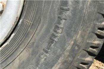  14.00-16 Dunlop Highway Tyres