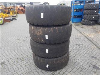 JCB 416 HT-Barkley 17.5R25-Tyre/Reifen/Band