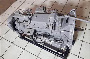 Nissan CW520 Truck Gearbox