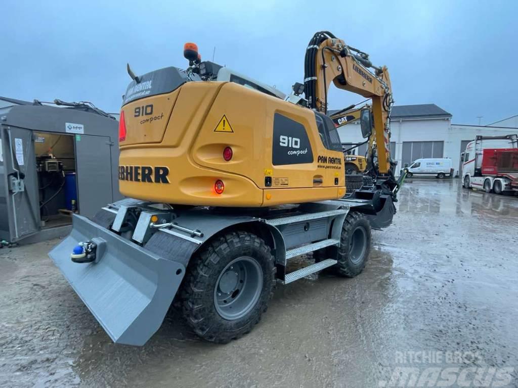 Liebherr A910 Compact Uthyres/For Rental Mobilbagger