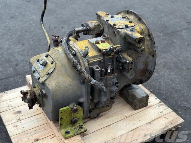 Clark C500-Y130PD transmission Getriebe