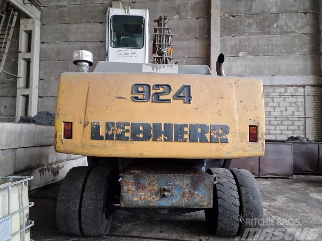 Liebherr A 924 BHD Litronic Materialumschlag