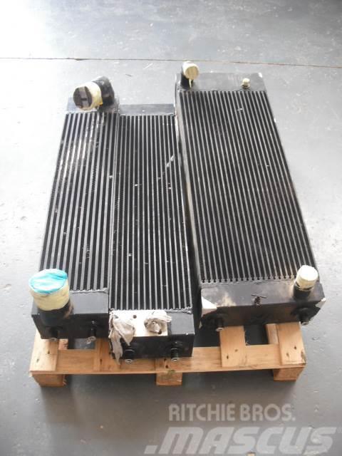 Komatsu D51  3x radiators Bulldozer