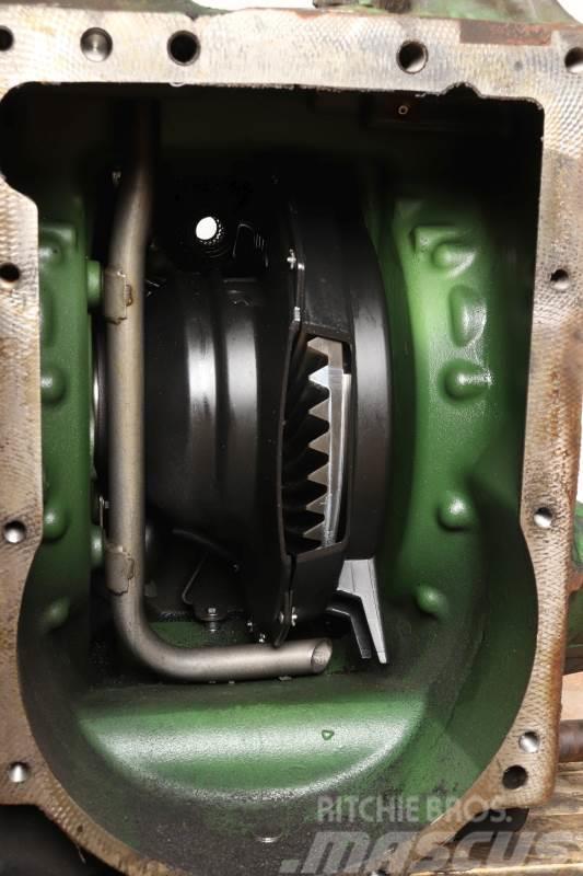 John Deere 6215R Rear Transmission Getriebe