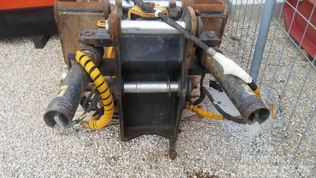 Engcon ROTORTILT EC 20 and ditch cleaning bucket 17-24t Schnellwechsler
