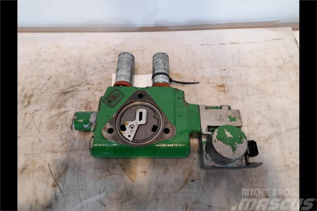 John Deere 6920 Remote control valve Hydraulik