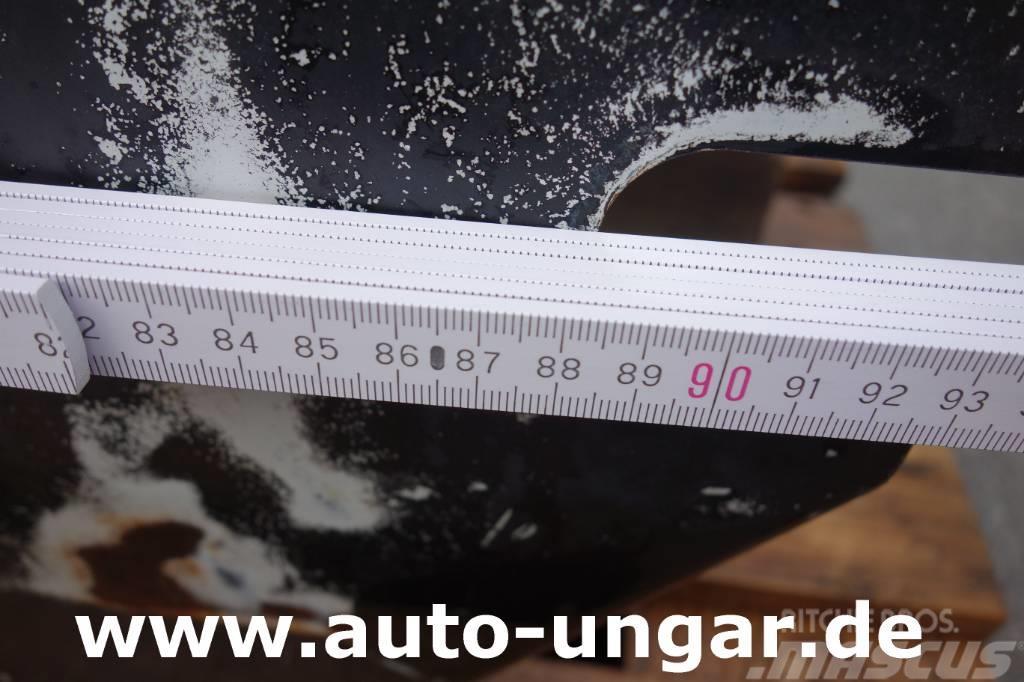 Unimog Multicar Adapterplatte Frontkraftheber Unimog Mult Arbeitsfahrzeuge