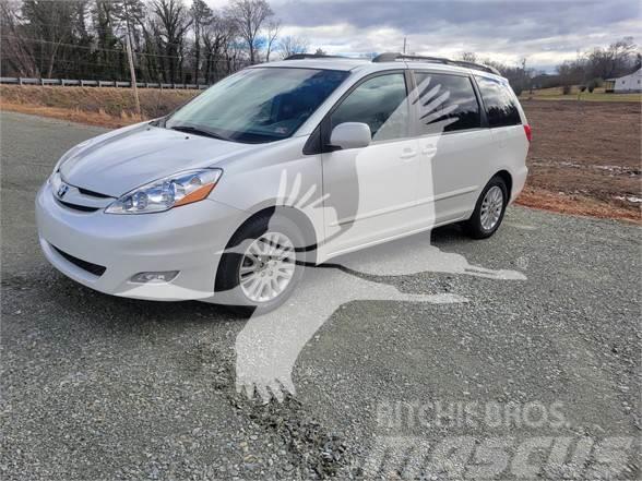 Toyota SIENNA XLE Andere