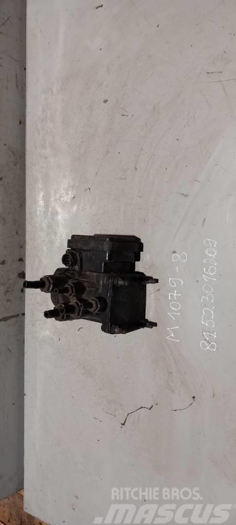 MAN TGA 18.460 EBS valve 81523016209 Getriebe