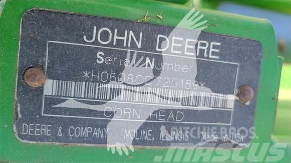 John Deere 608C Erntevorsätze
