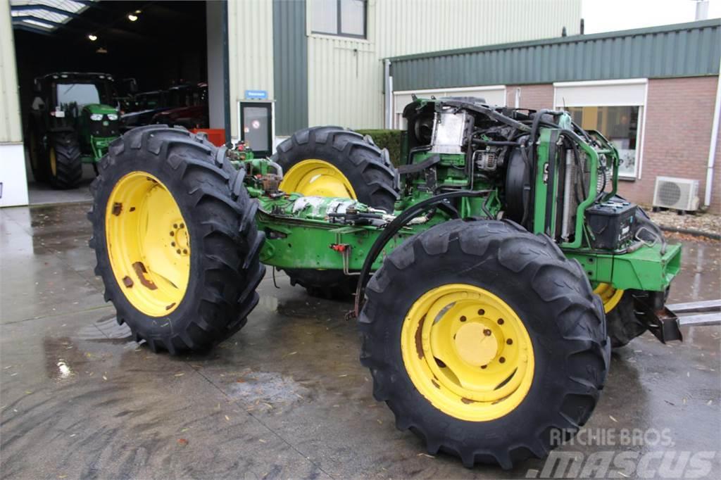 John Deere 6000- 30 4 cyl. Traktoren