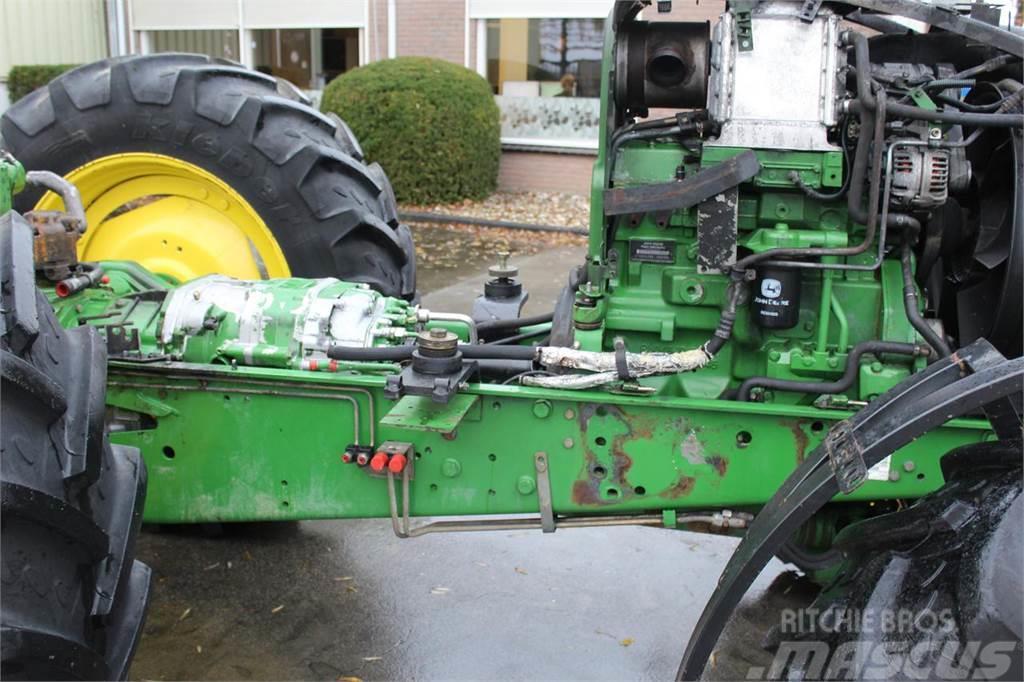 John Deere 6000- 30 4 cyl. Traktoren