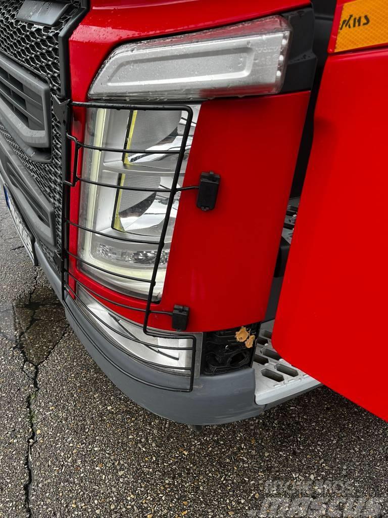 Volvo w zabudowie MHS FH Holzfahrzeuge