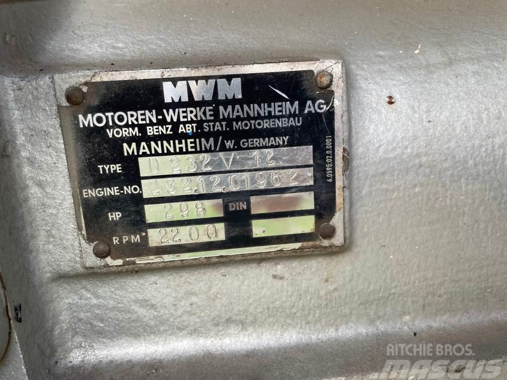 MWM D232 V12 PUMP USED Wasserpumpen