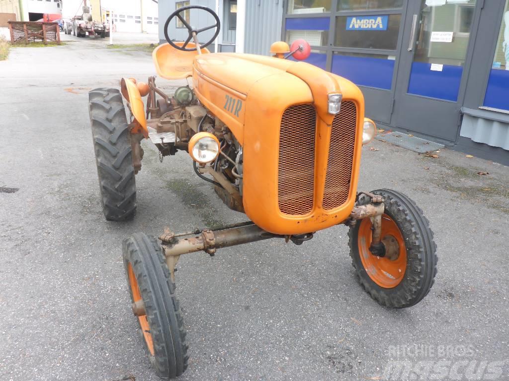 Fiat 211 R Traktoren