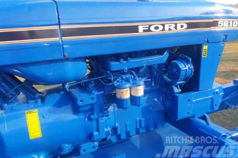 Ford 5610 ZONE CRANE Traktoren
