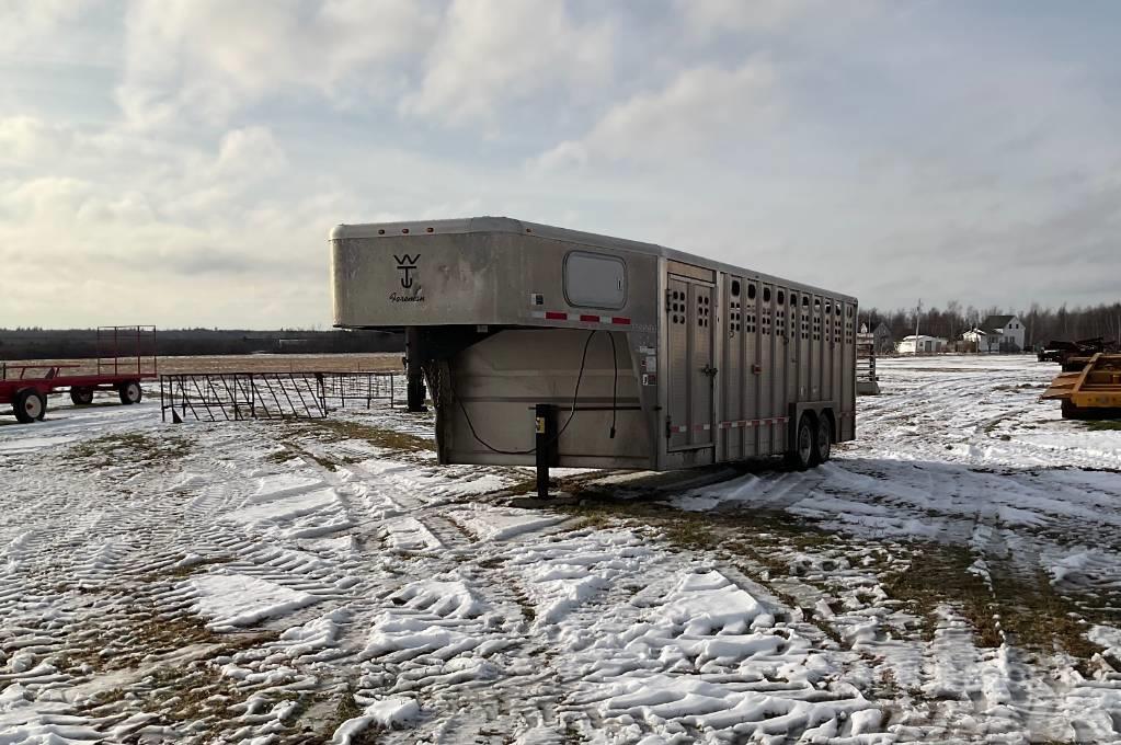Wilson Livestock trailer Viehtransportanhänger