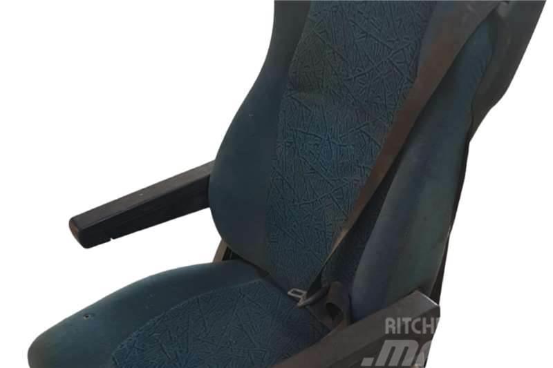 Seat with Safety Belt Andere Fahrzeuge