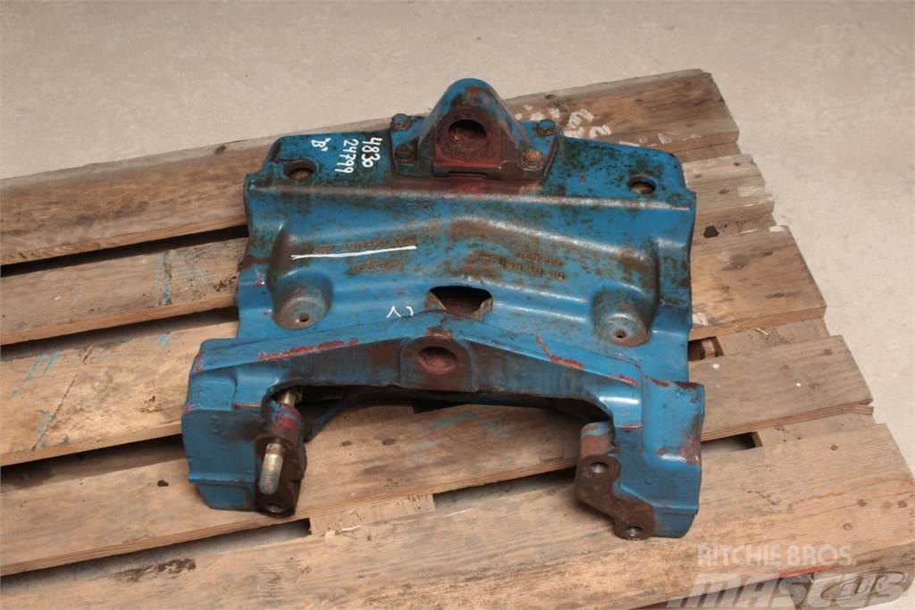 Ford 4830 Front axle support Chassis