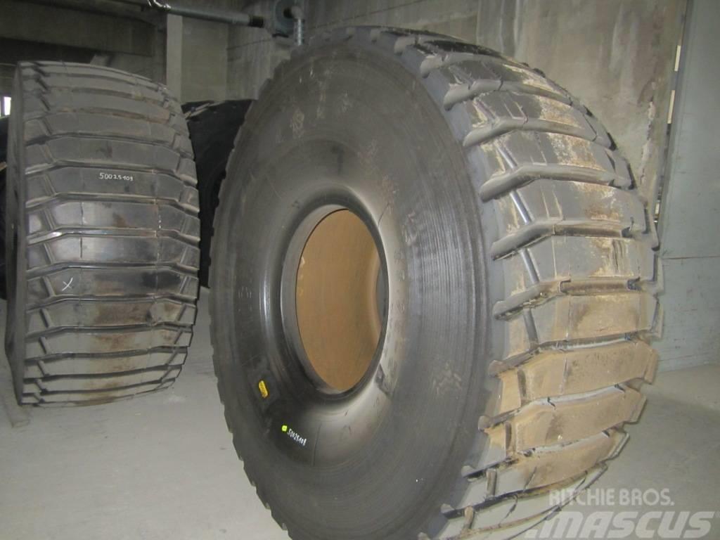 Michelin 2x runderneuert 33.25x29 Reifen