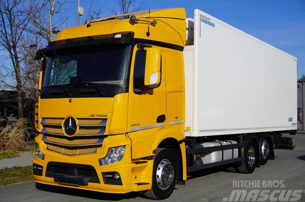 Mercedes-Benz Actros 2543 E6 6×2 / Refrigerated truck / ATP/FRC Kühlkoffer