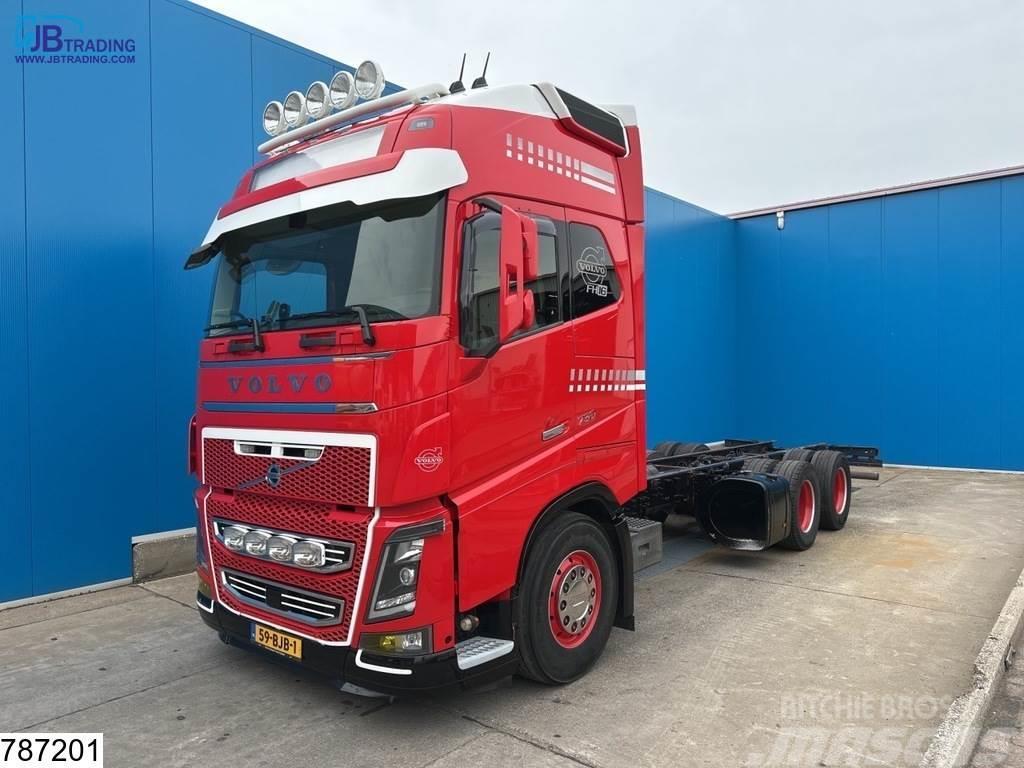 Volvo FH16 750 6x2, EURO 6, Standairco, 2 Units Wechselfahrgestell