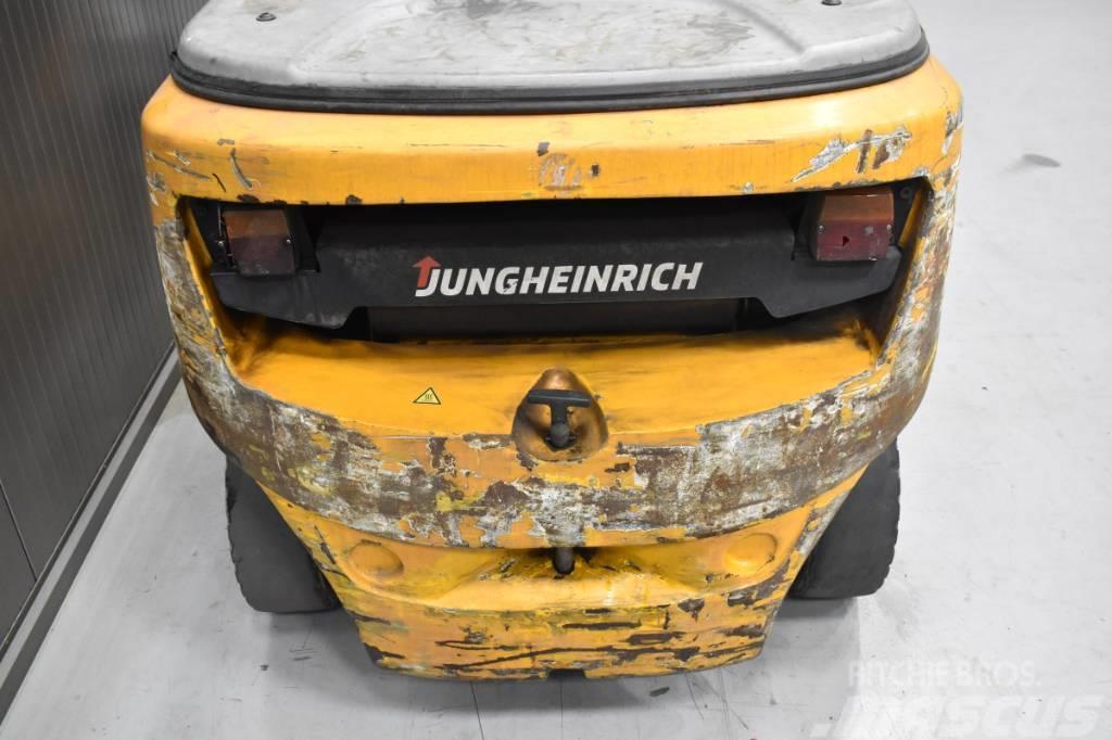 Jungheinrich DFG 425 Diesel Stapler