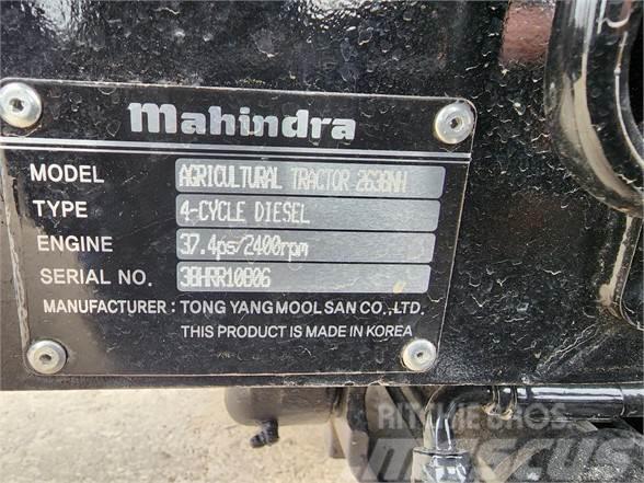 Mahindra 2638 HST Traktoren