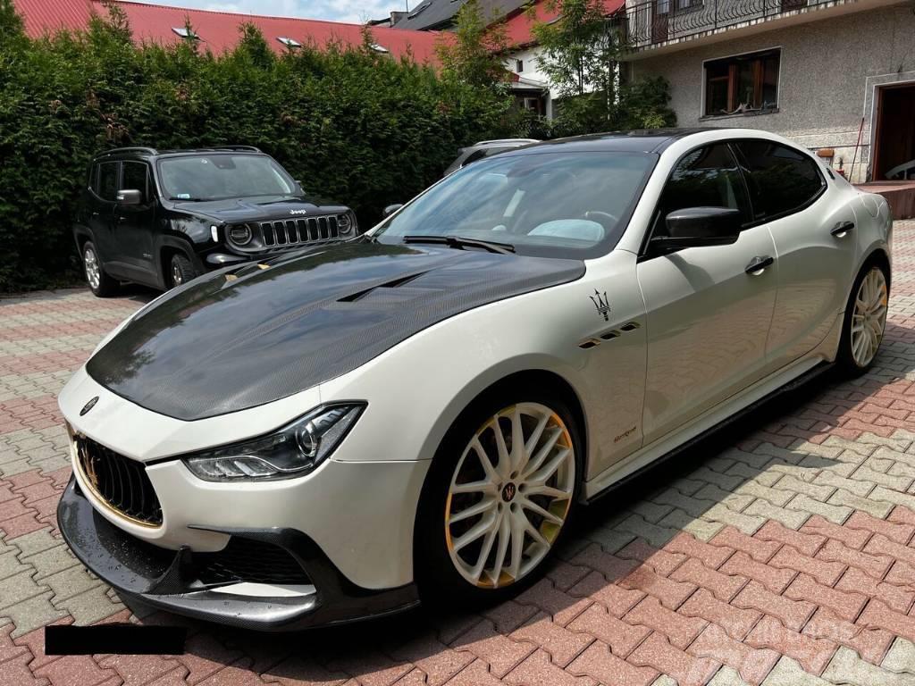 Maserati Ghilbi PKWs