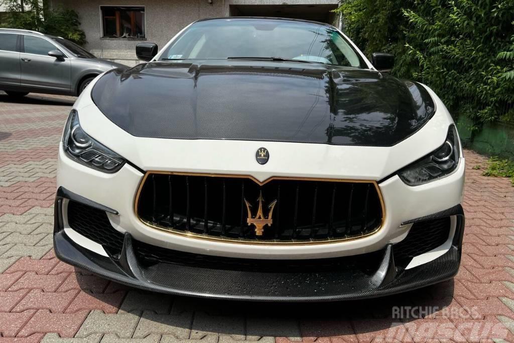 Maserati Ghilbi PKWs